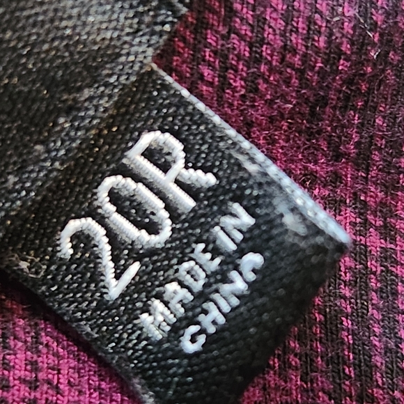 Torrid Berry Plaid Ponte Stetchy Pants Ankle Crop Length 20R Punk Grunge Alt Emo - Picture 9 of 9